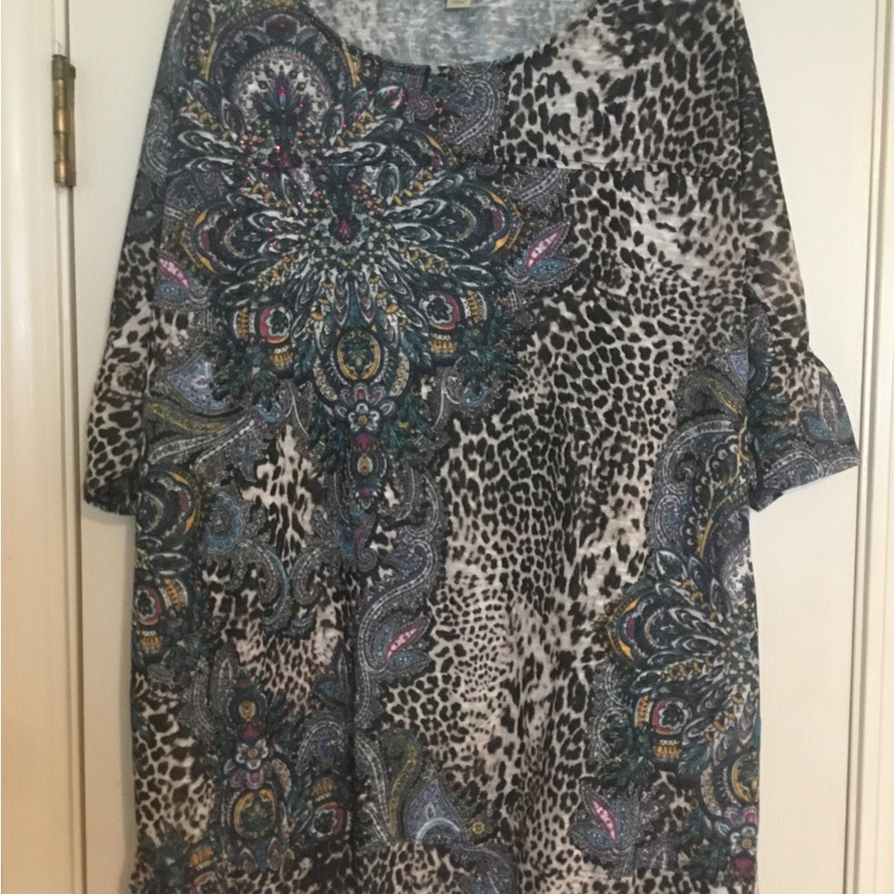 One World Leopard Print & Design Ruffle Sleeve Women’s Top - Picture 2 of 6